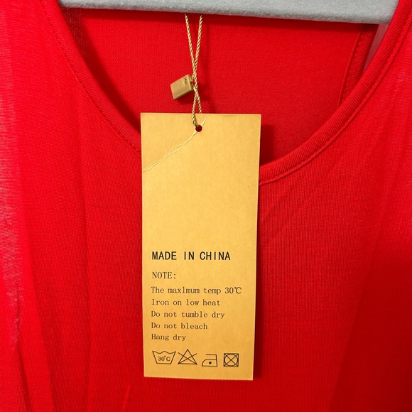 Women’s red sleeveless maxi dress. New with tags. - Picture 3 of 4